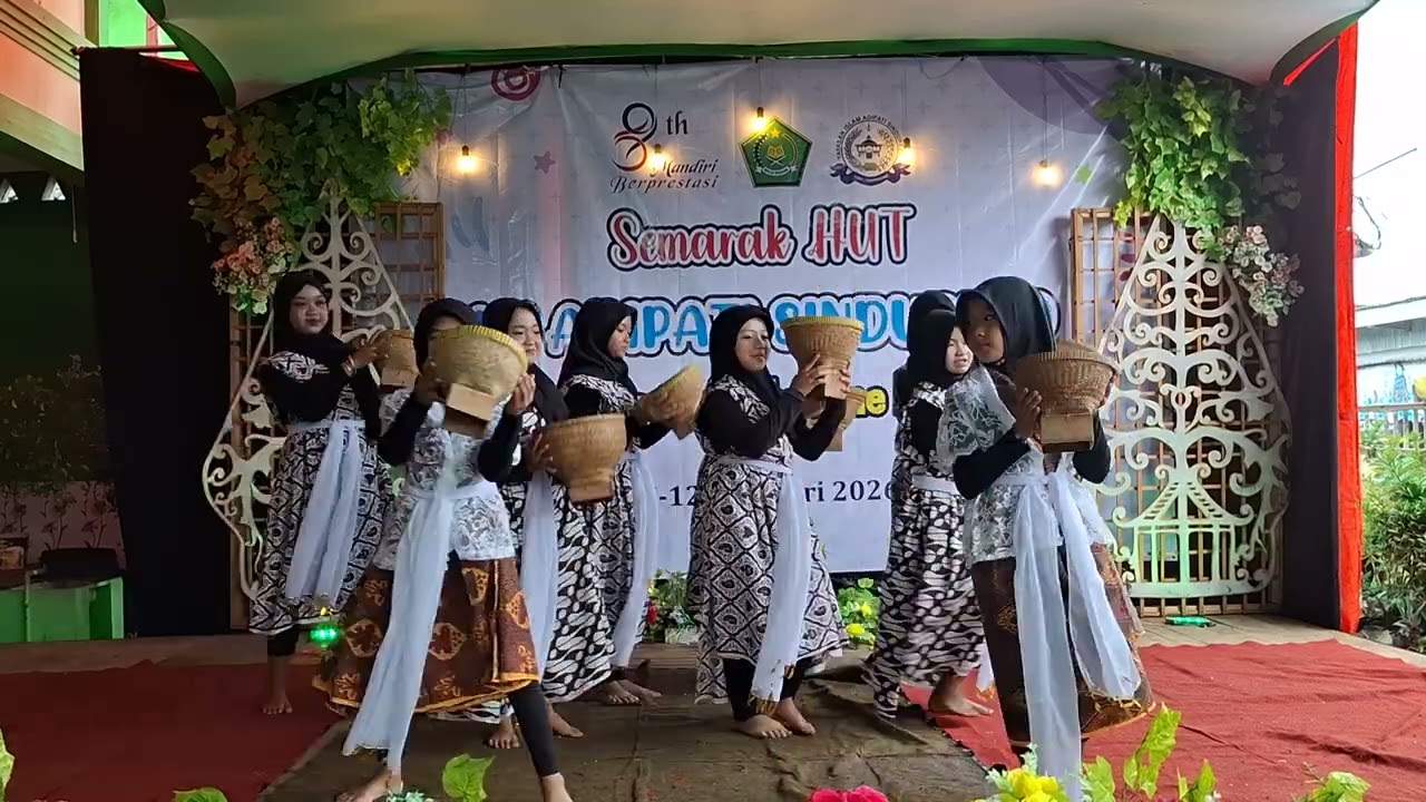 SEMARAK HUT MI KE-59 TARI GUGUR GUNUNG KELAS 4B TAHUN 2026