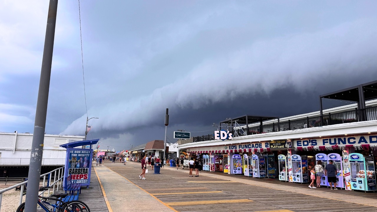What Happens When a Monster Storm Hits the Shore? - Shelf Cloud