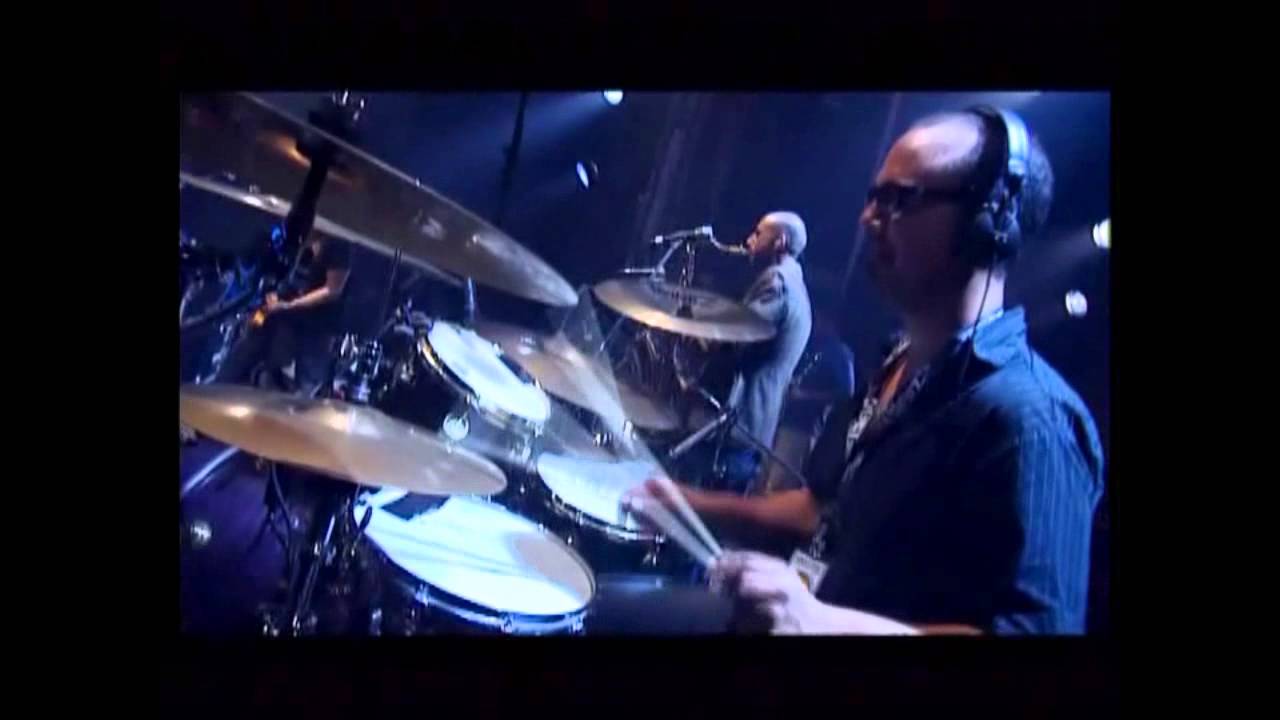 הדג נחש - לא מוותר - בהופעה // Hadag Nahash - Not Giving Up - Live