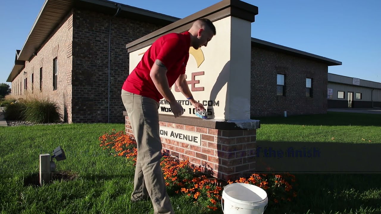 Maintaining Your Signs By Benchmark Product