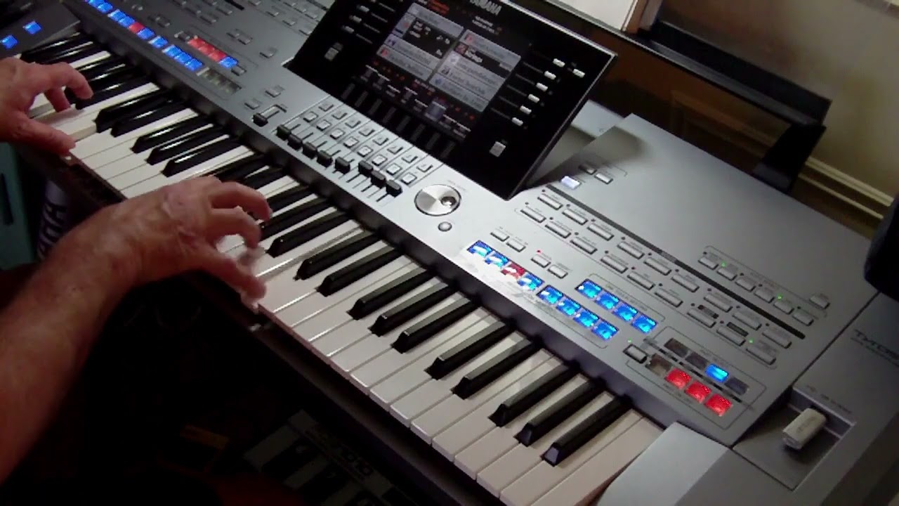 Brothers In Arms (Cover) - Yamaha Tyros 5