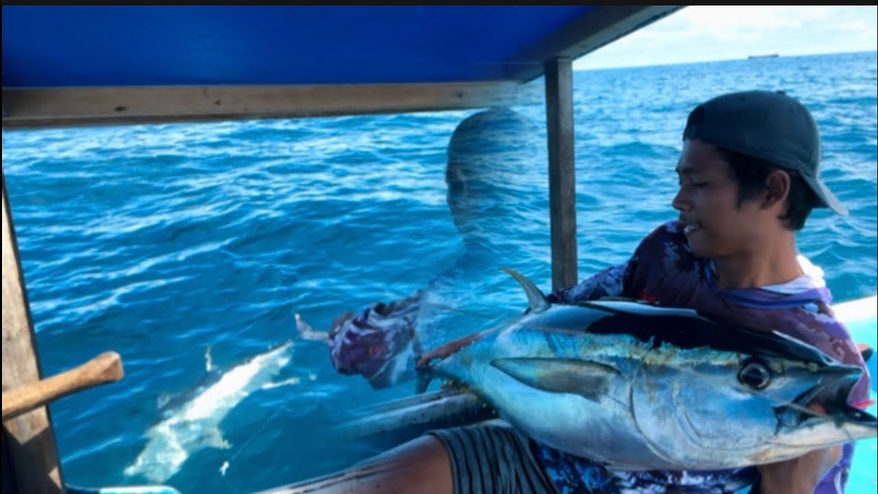Mancing tuna sirip kuning memang jos!!