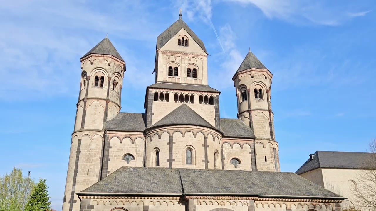 Maria Laach (AW) kath. Abteikirche : Teilgeläut für die Fastenzeit (Glocken 10, 9, 7 und 5-3)