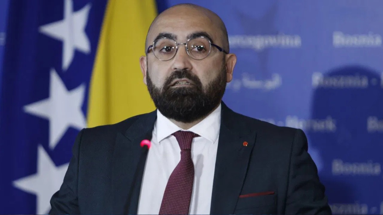 Hasanović o Minićevoj ostavci: 600 miliona KM duga stiže na naplatu, politički potezi nisu slučajni!