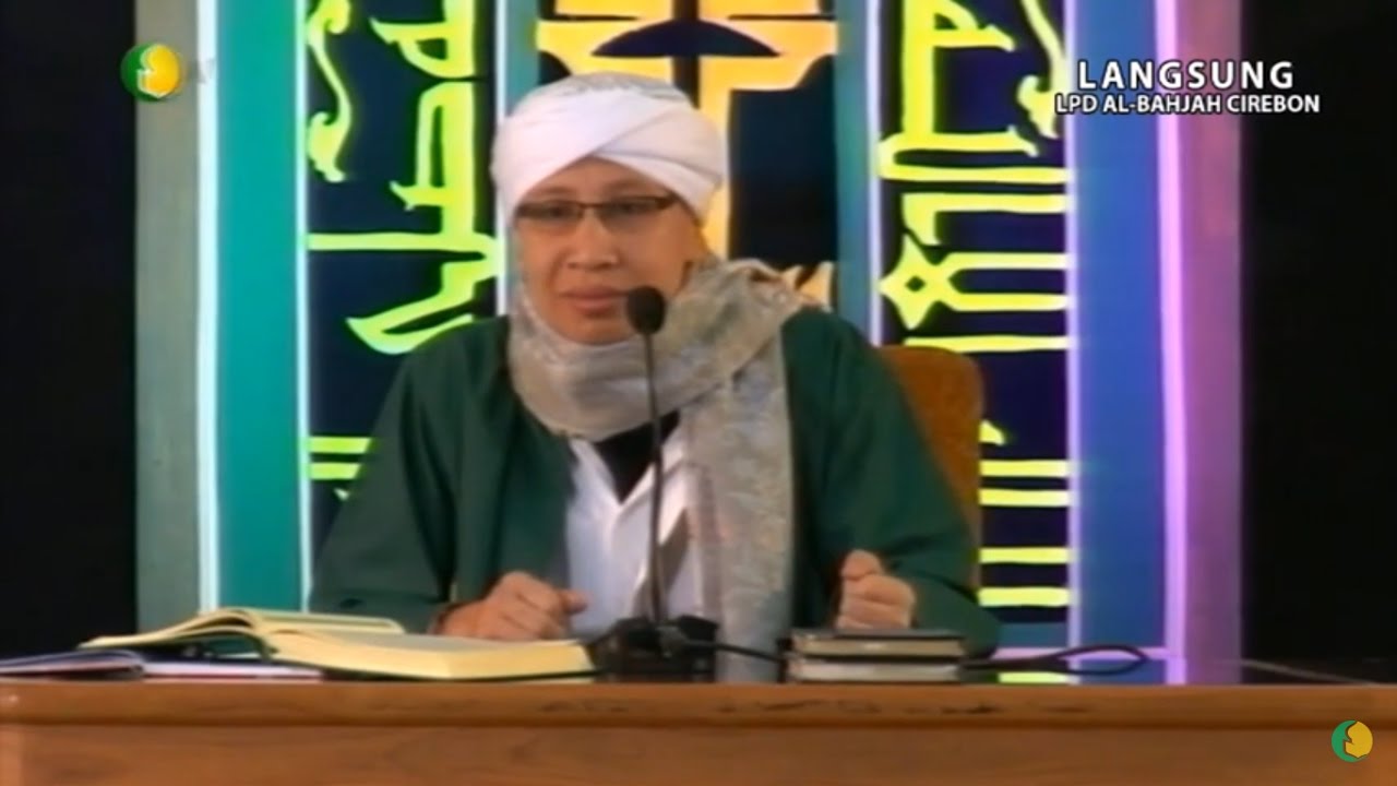 Ciri-Ciri Orang Munafik | Buya Yahya | Al Quran Al Maidah : 42 | 5 Des 2016