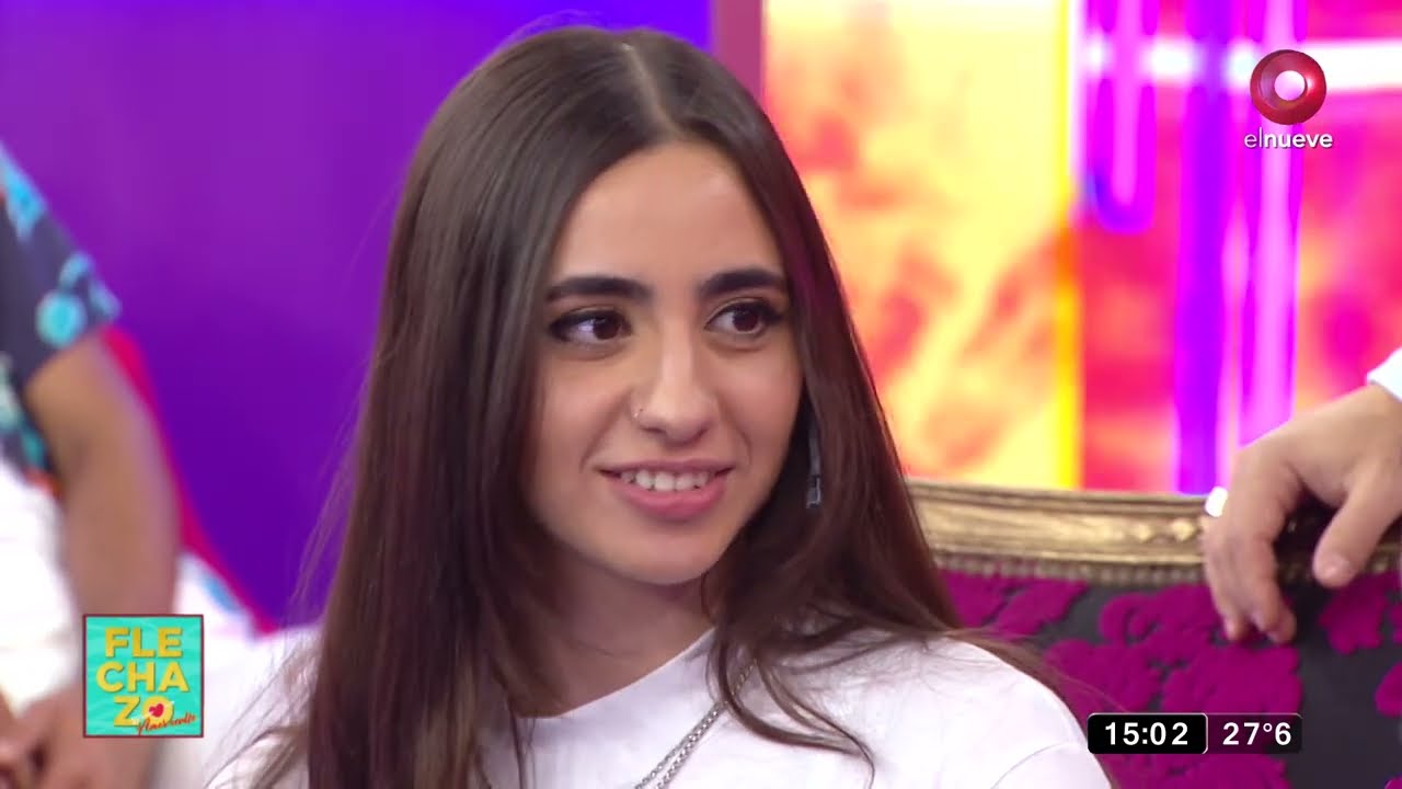 #FlechazoAmorOculto | El beso es super intenso y muy apasionado...