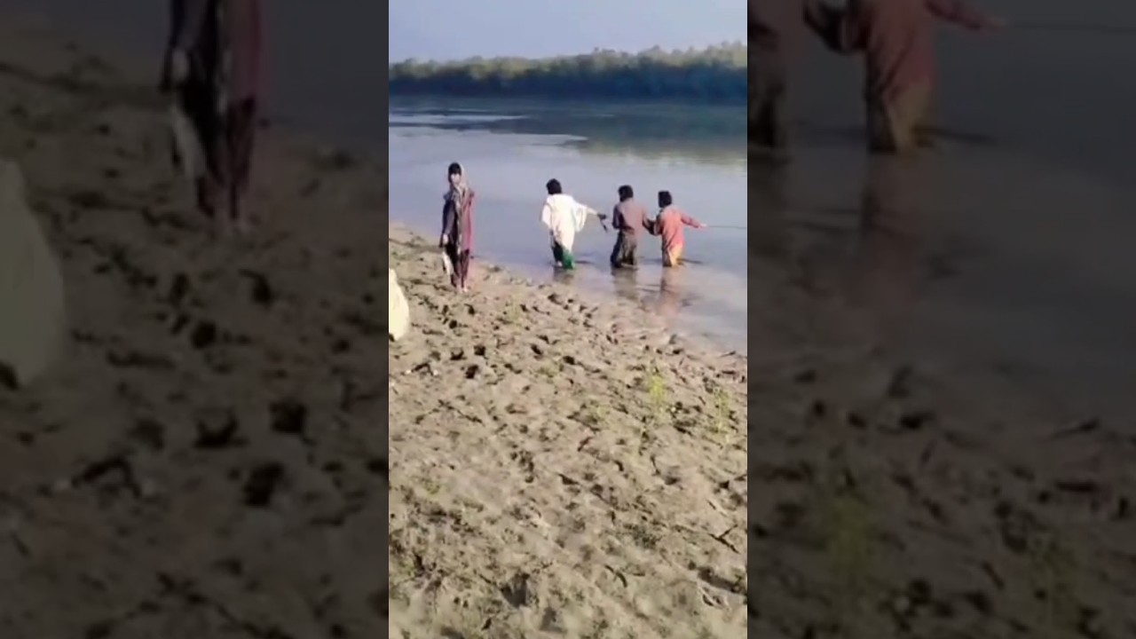 dariyai me fishing 🎣 krta huya dosto ka sat #shortvideo #shorts #youtubeshorts #viral#foryou  #funny