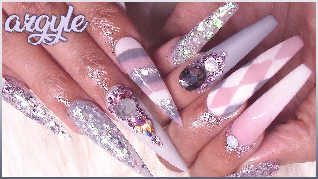 Instagram Picks My Nail Design | Cozy Argyle Acrylic Colorblocking