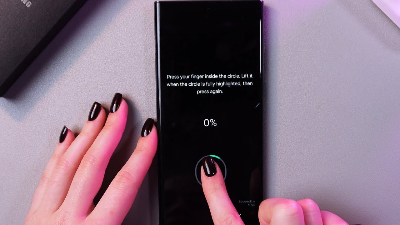 Как настроить отпечаток пальца на Samsung S22 Ultra