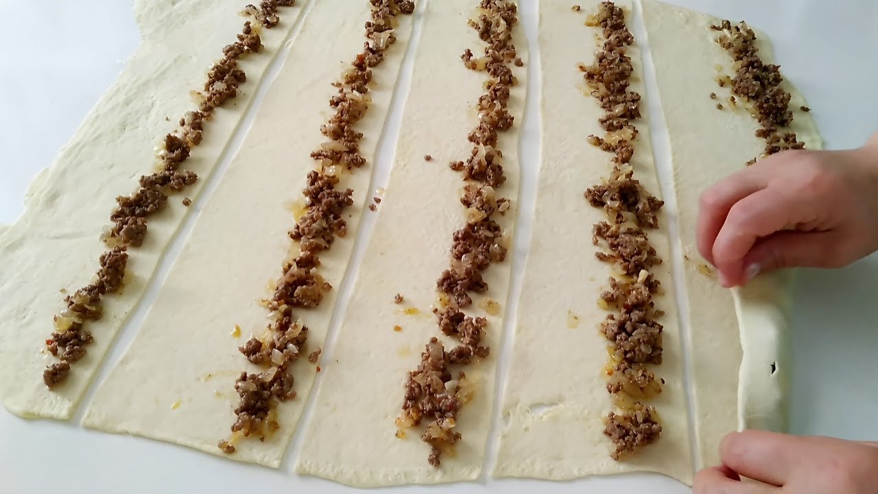 📣50 YILLIK BÖREKÇİ BİLE BU YÖNTEME ŞAŞIRDI‼️OKLAVA YOK 2 BEZE İLE TEL TEL KIYMALI EL AÇMASI BÖREK💯