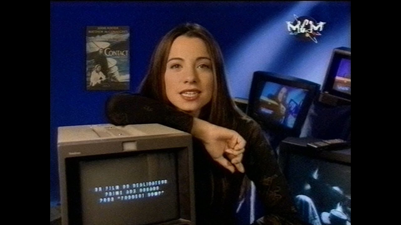 Anne-Gaëlle Riccio dans MCM Home Video (1998)