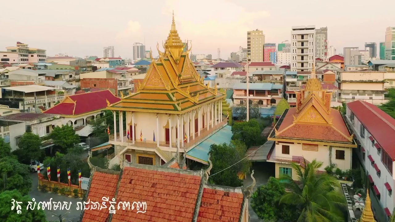 បុណ្យវិសាខបូជា សម្តែងធម៌ទេសនាដោយព្រះមង្គលសត្ថា កង ណាម៉ានី ព្រះគ្រូចៅអធិការវត្តសំពៅមា