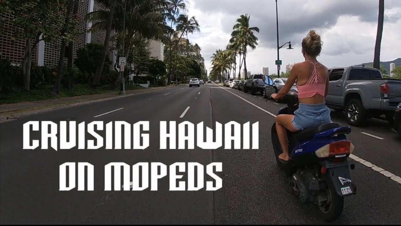 Cruising Hawaii On Mopeds!