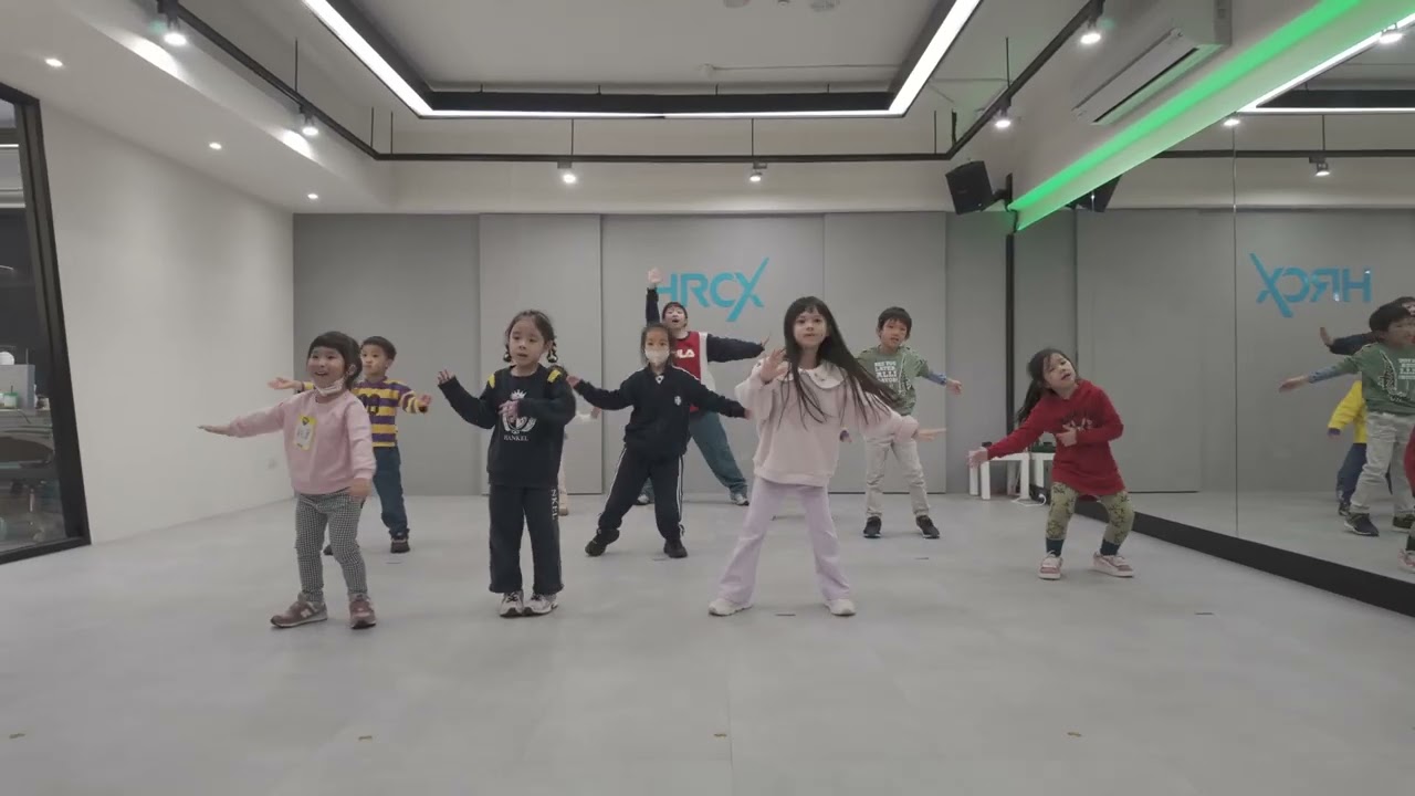 Saja Boys - Your Idol｜茜茜 FRI 律動街舞 5-7Y