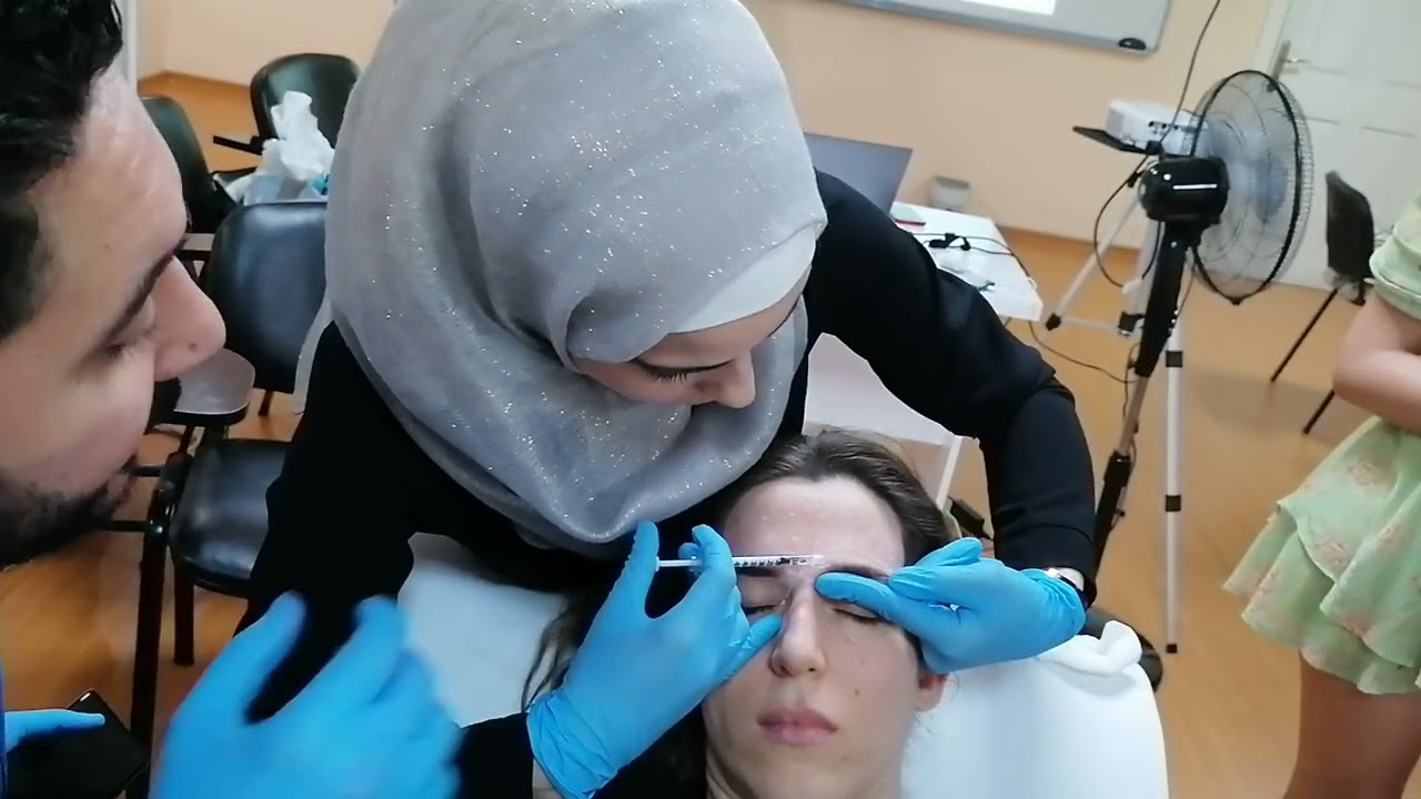 تدريب عملي 53/ دبلوم التجميل الطبي الغير جراحي(فيلر، بوتوكس، ميزوثيرابي، بلازما، خيوط)