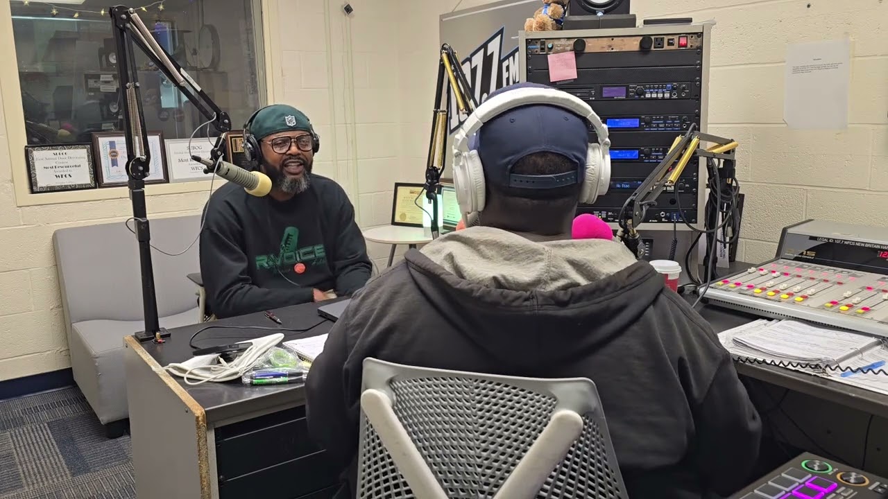 1077FM WFCS interview w/ Ronnell 