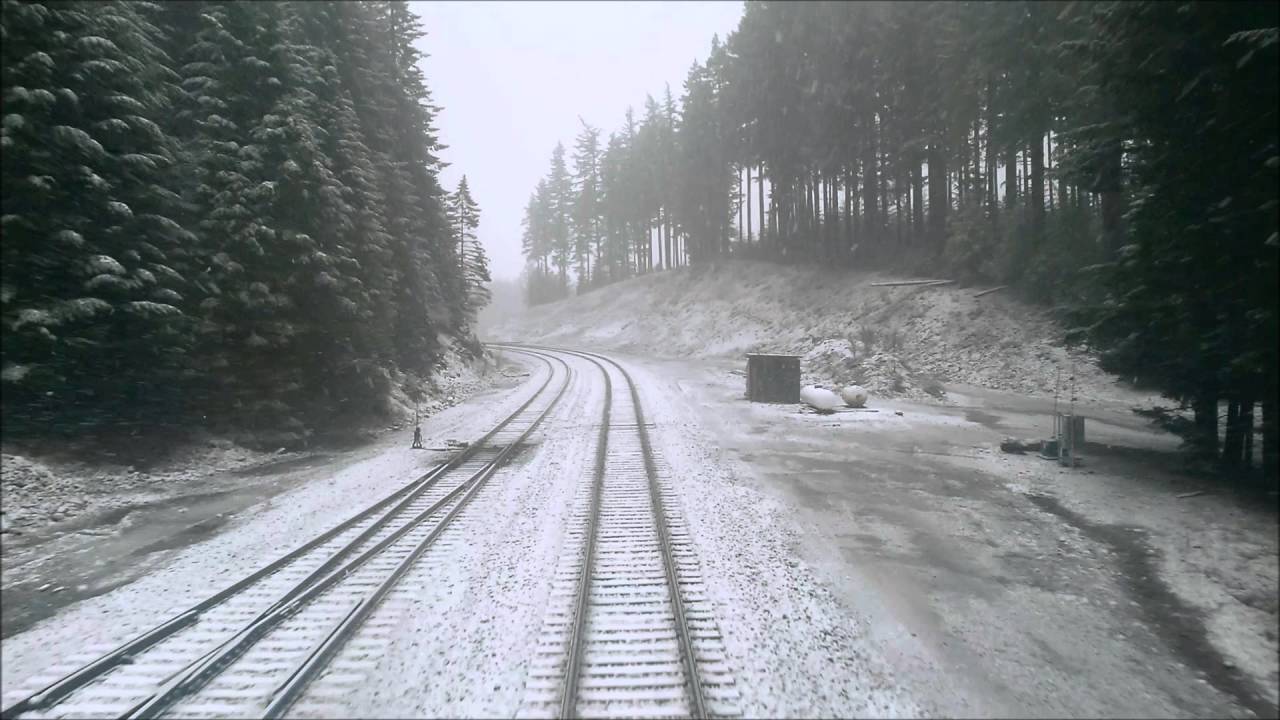 On Amtrak 14: Snowy Day Through the Oregon Cascades