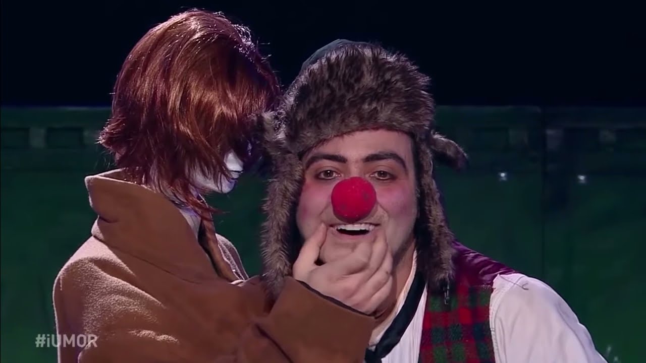 Luca Lombardo Mago Trasformista Clown REEL 2021