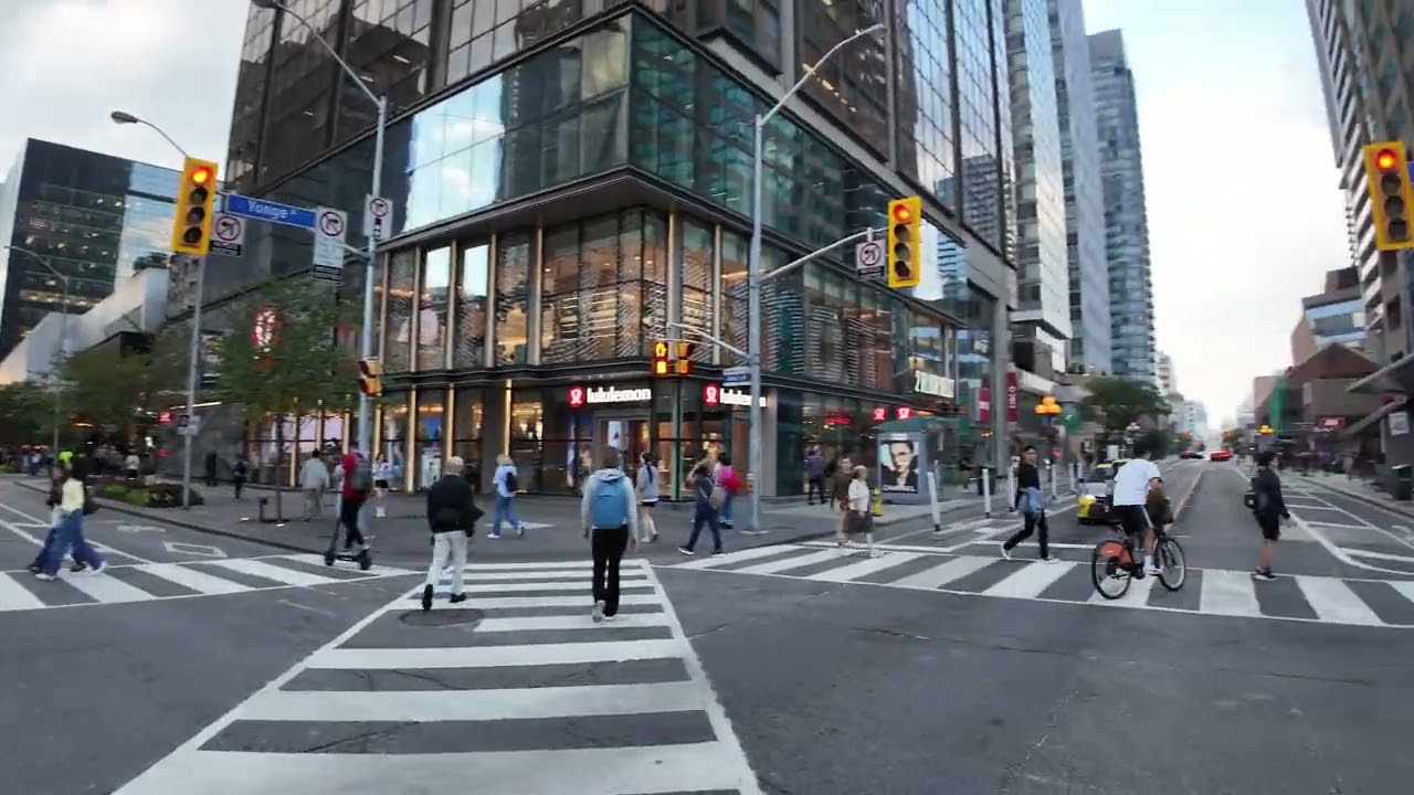 Bloor Street - Bay to Yonge | Toronto Walk | 4K 60 FPS