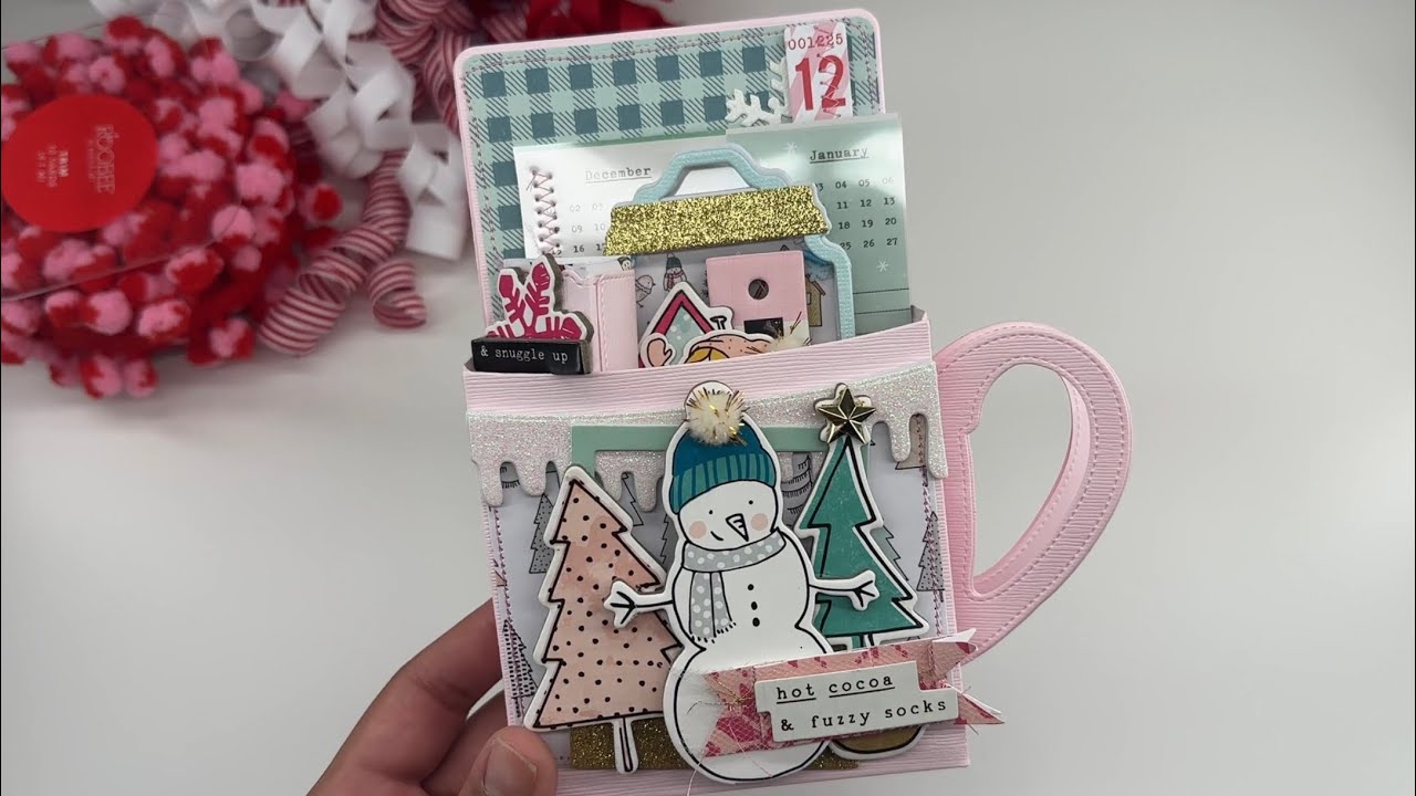 Outgoing Merry Mail for @kraftsby_kris using @ScrapDiva29 dies. 🥰🎄