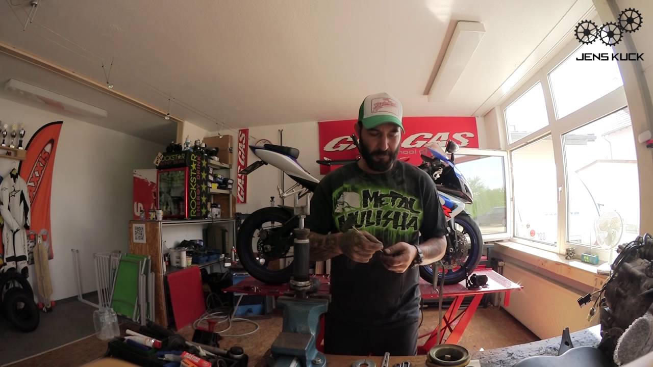 So geht Tieferlegung eines Motorrades // Technik Tipps mit Jens Kuck