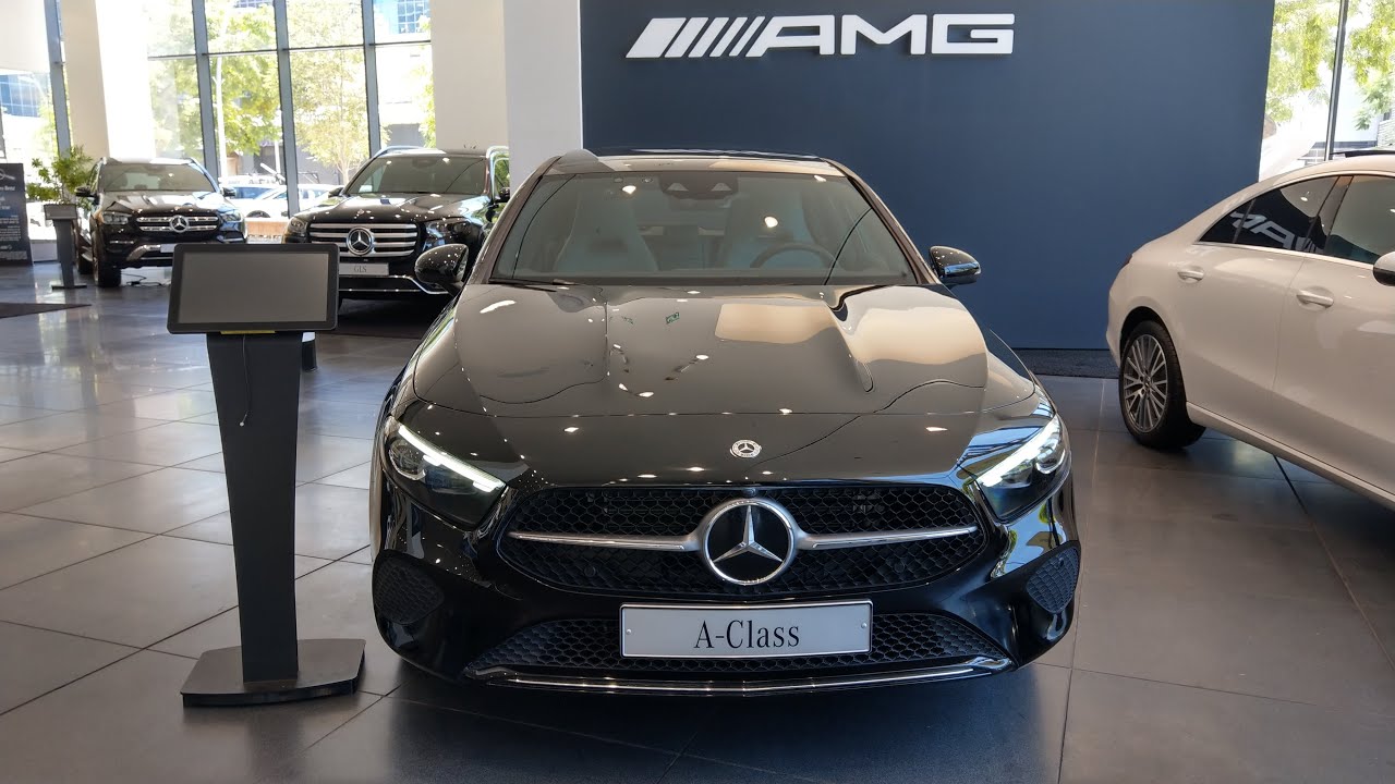 Mercedes Benz A 250e (plug-in hybrid) - Visual Review of Exterior & Interior 2026