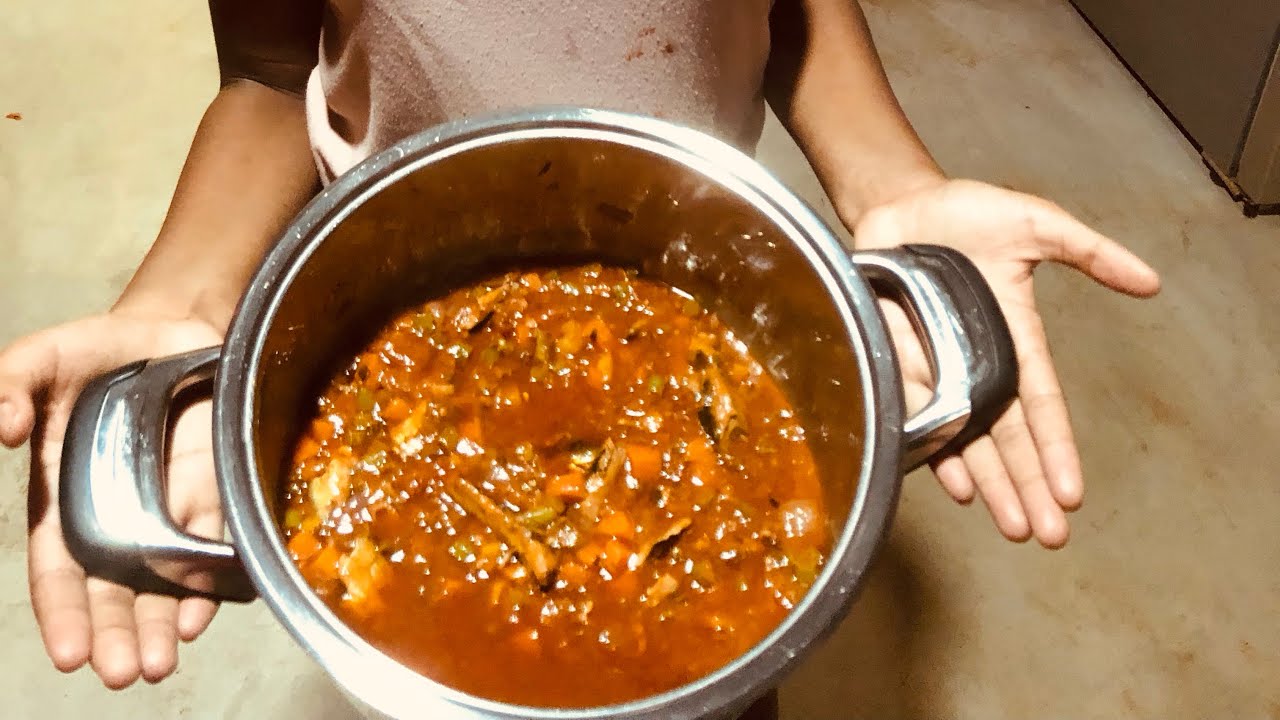 How a 12 years old cook a tin fish. #food African way