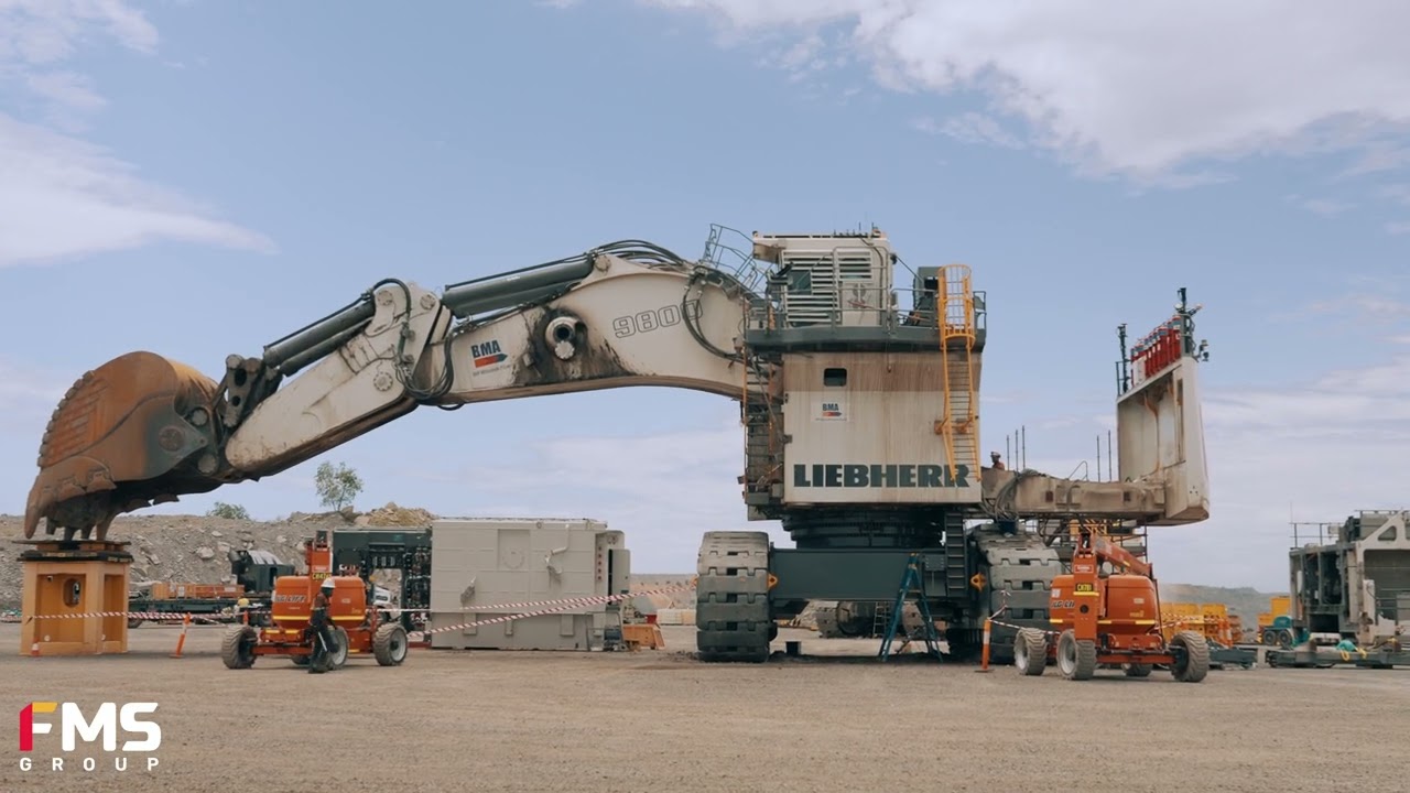 Liebherr 9800 Major Shutdown with Undercarriage Walk In / Walk Out