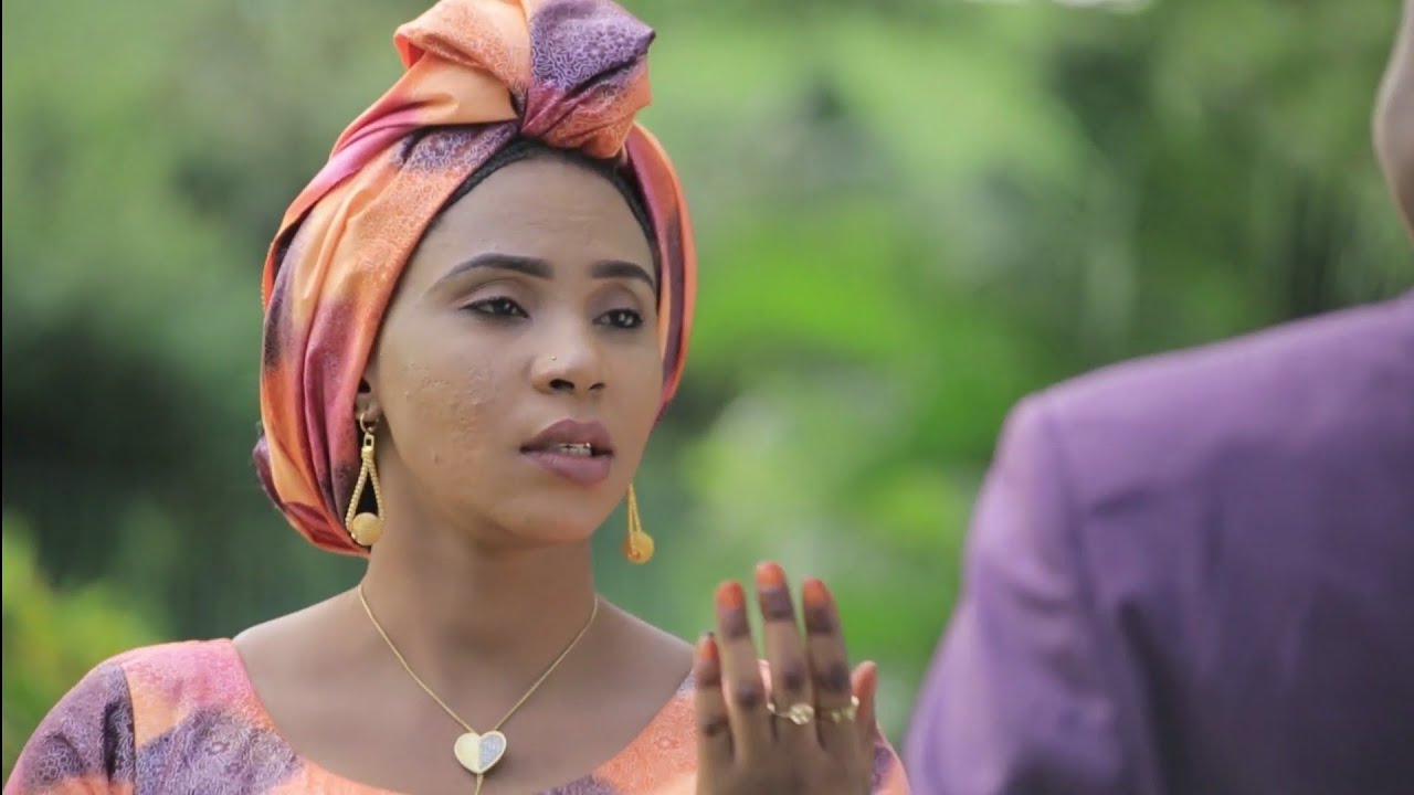 Kaci Kabani Naci (Official HD Video) By Abdul M Sharif & Zainab Bauchi