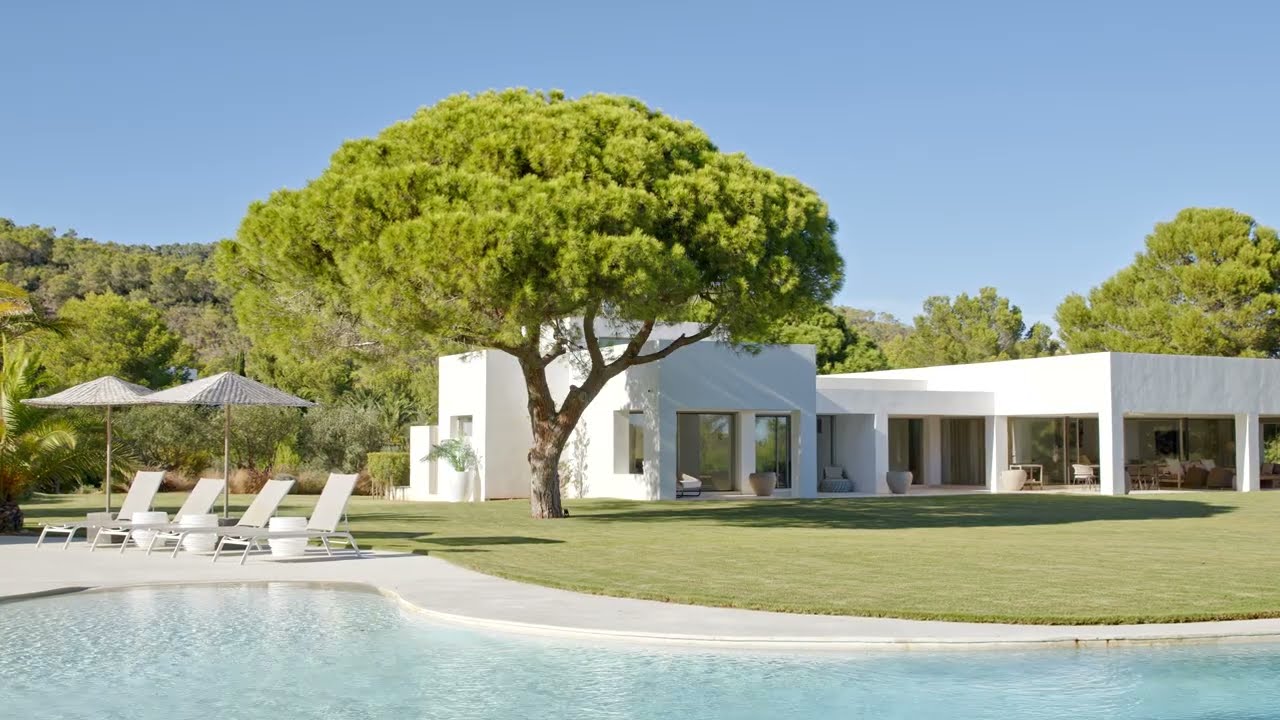 To rent, a modernist Ibiza villa with sweeping views of the sea