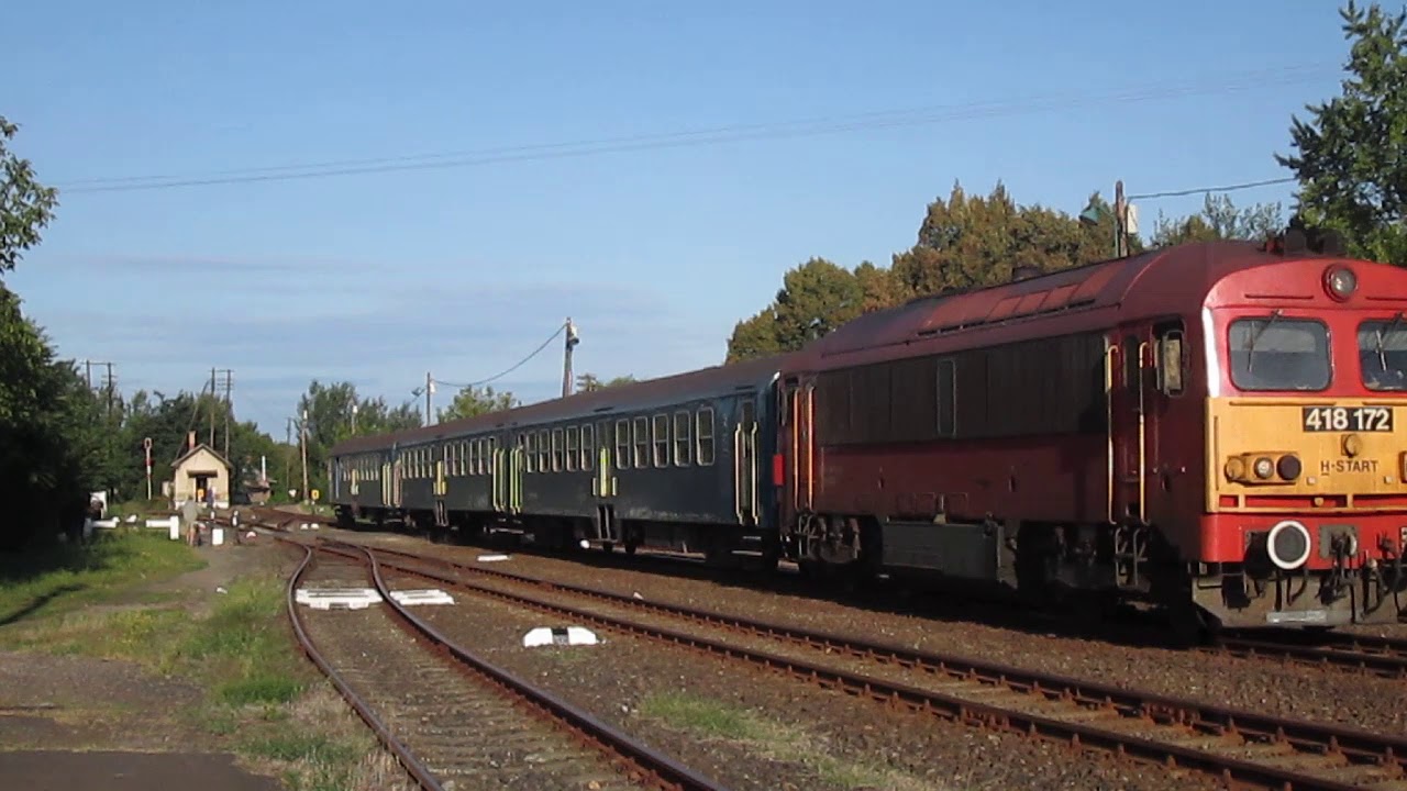 MAV d&iacute;zelmozdony 418 172 Bejarat &aacute;ll&aacute;m&oacute;s Tiszaf&uuml;red  ki az &iacute;jb&oacute;l 8/2017