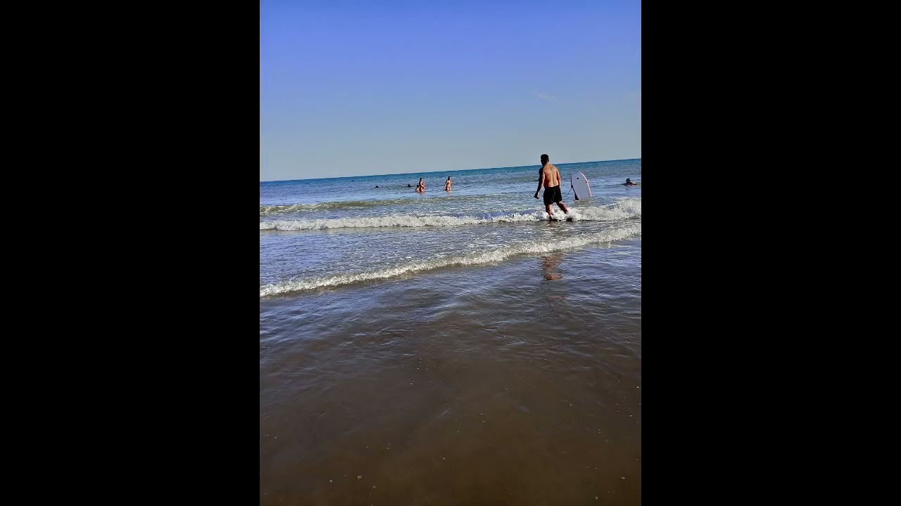 KAROLINA COVER AI SUNO 3