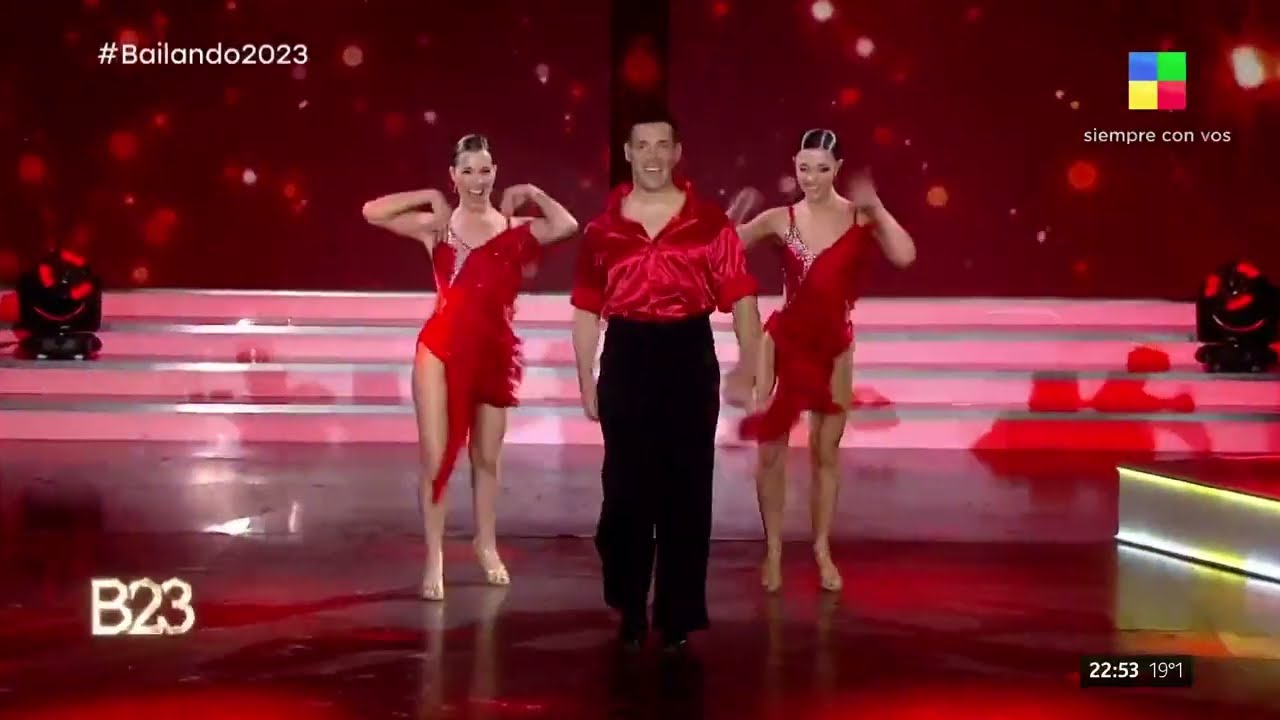💃 Increíble la salsa de tres de Maxi de la Cruz con Dani La Chepi
