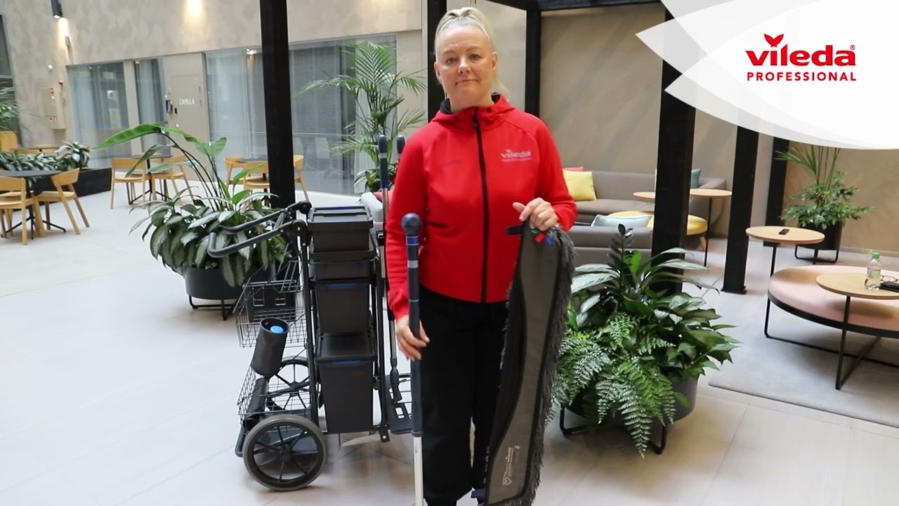 85 cm mopin asettaminen ja irrottaminen r-levykehyksestä