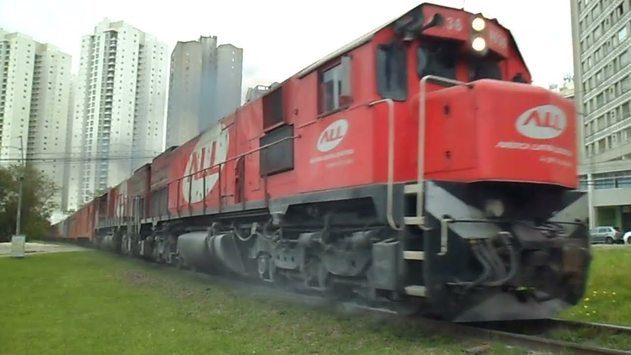 TREM de PASSAGEIROS Curitiba / Morretes Acelerando no Botânico