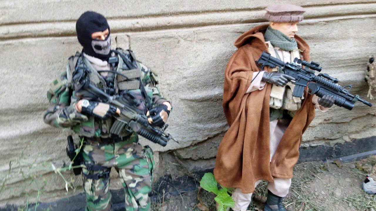 80s TO MODERN 1/6 SCALE MILITARY FIGURES.