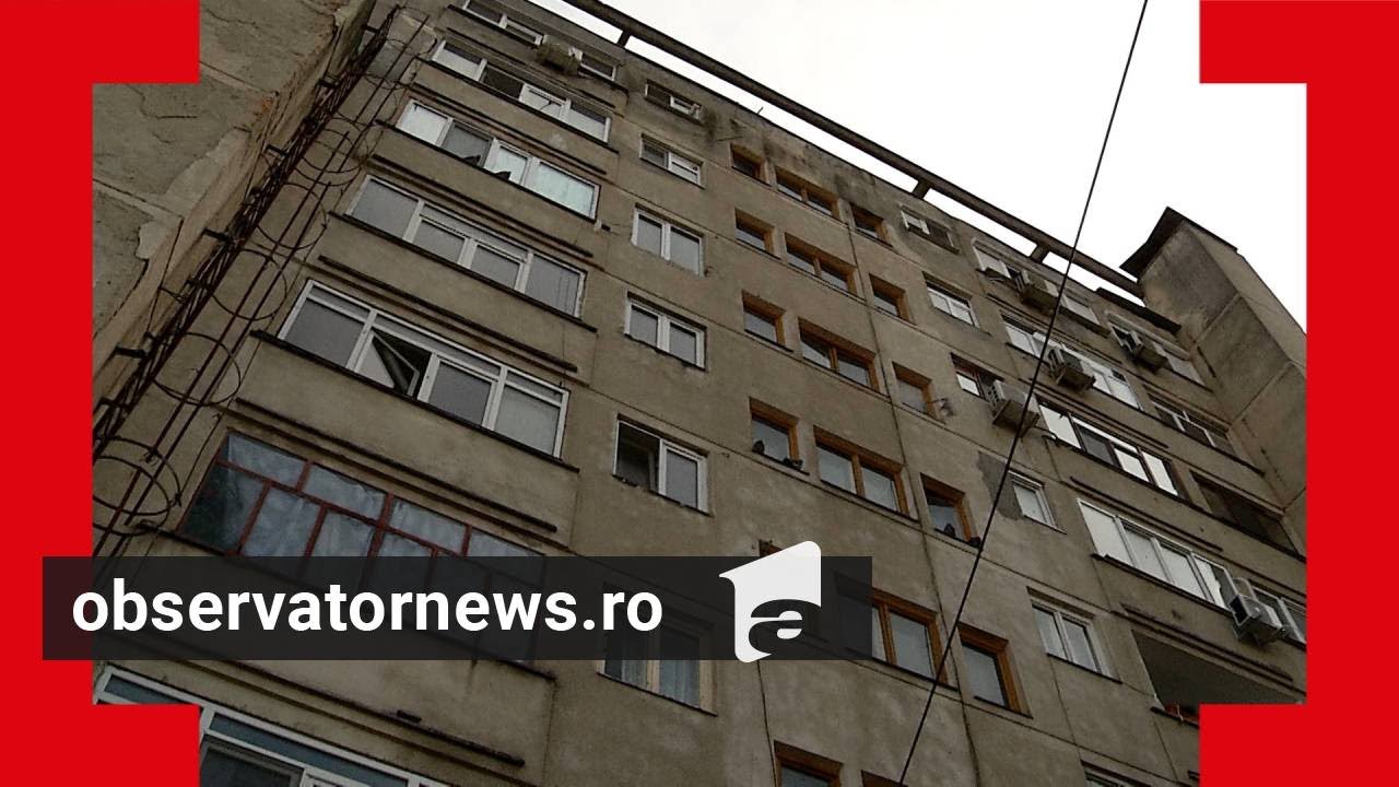 Bloc-simbol din Ploieşti, demolat pentru că aşa au votat cetăţenii