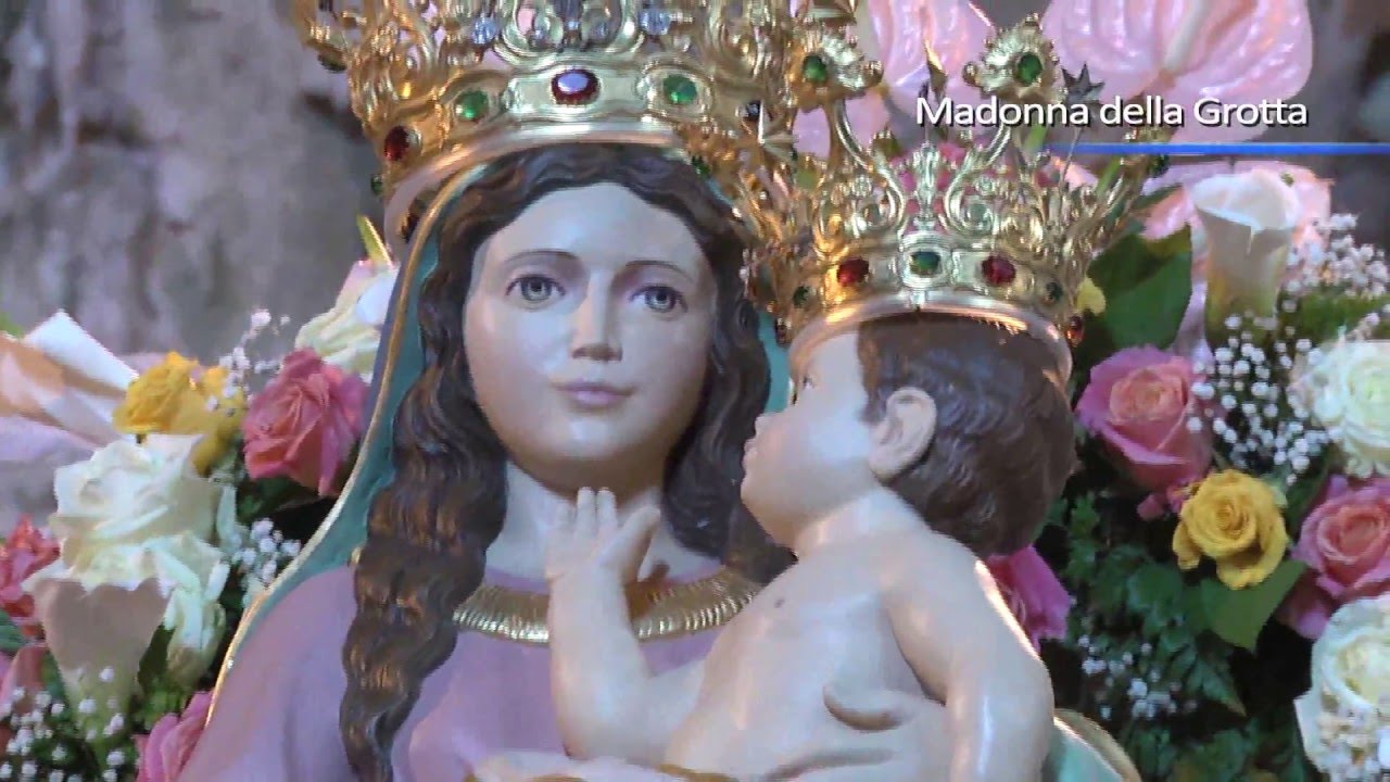 Madonna della Grotta, Praia festeggia l'Incoronazione