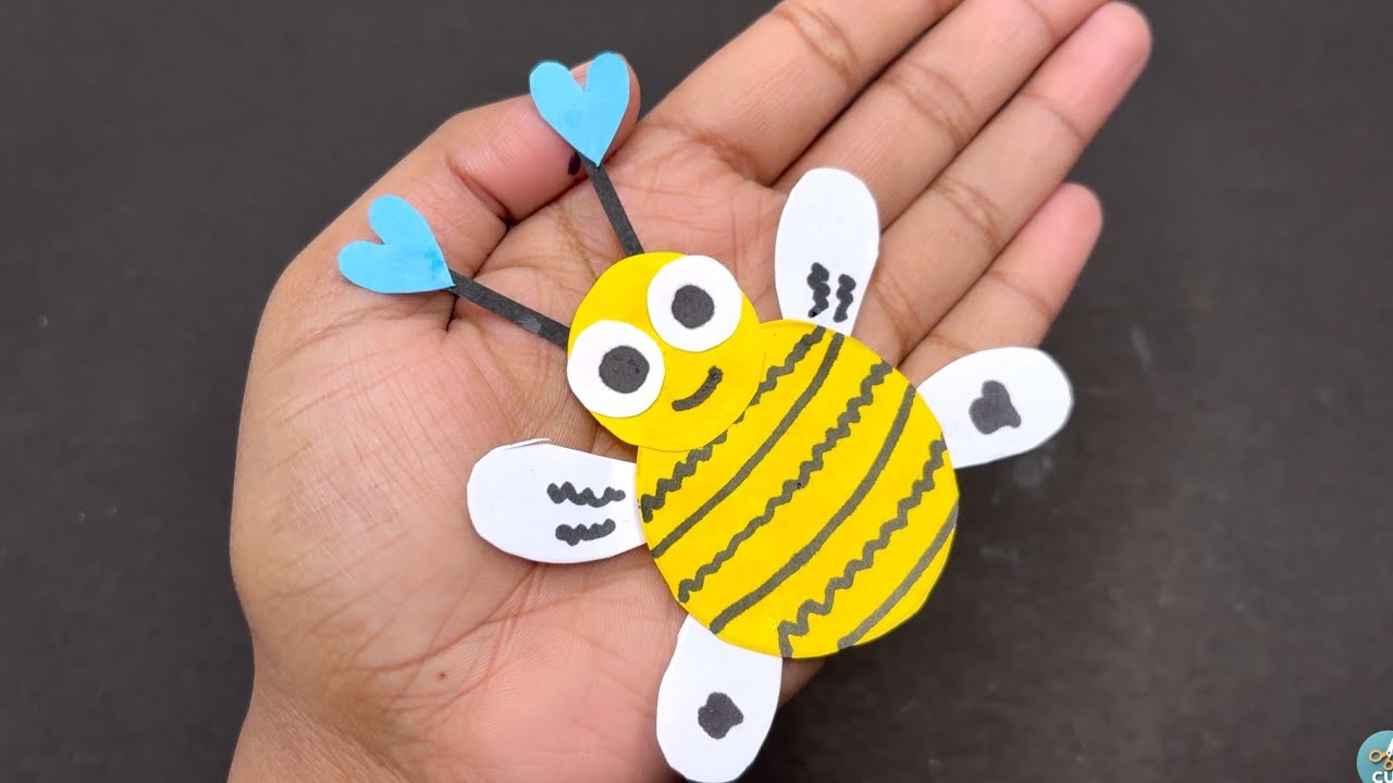 Handmade Bee with Wavy Stripes | Creative & Adorable