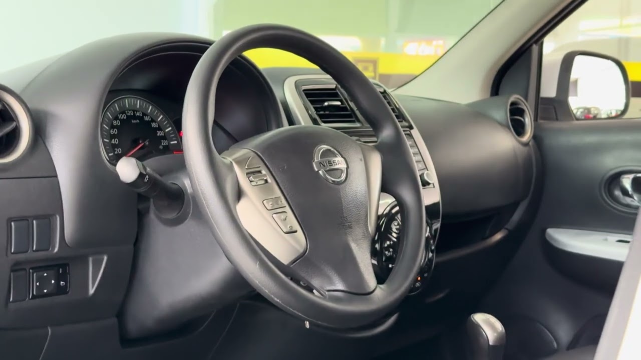 Nissan March 1.6 SL 2015 &ndash; Compacto, potente e econ&ocirc;mico! #nissanmarch  #EsquinaMotors