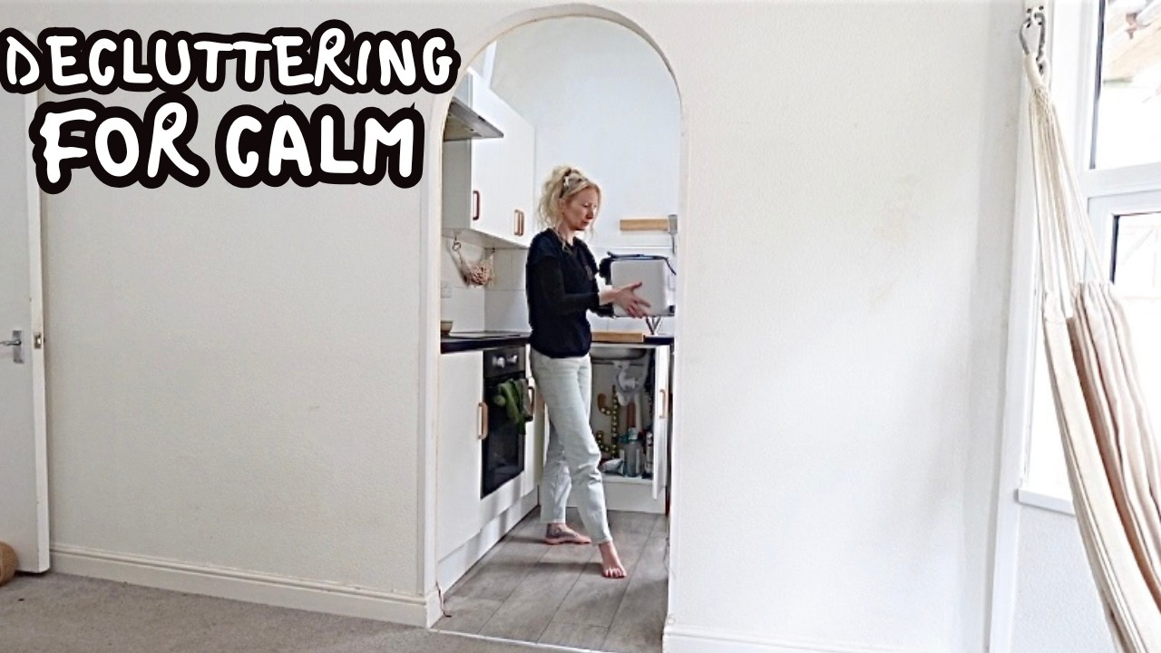 DECLUTTERING THE 1 THING I Never Thought I’d Get Rid Of! DECLUTTER FOR CALM EXTREME MINIMALIST HOME