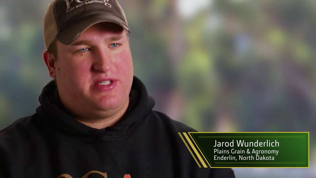 John Deere AutoTrac Sprayer Guidance Systems Video