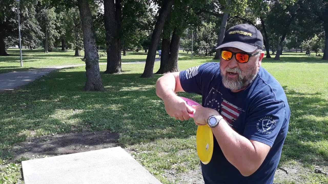 Disc Pivot in Spin and Throw Disc Golf Lesson