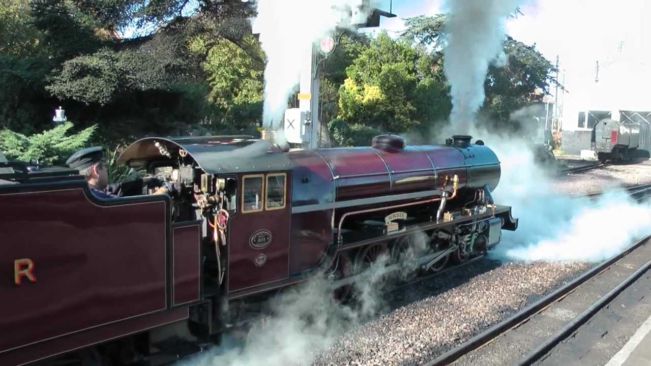 THE ROMNEY HYTHE AND DYMCHURCH RAILWAY 15 10 2011