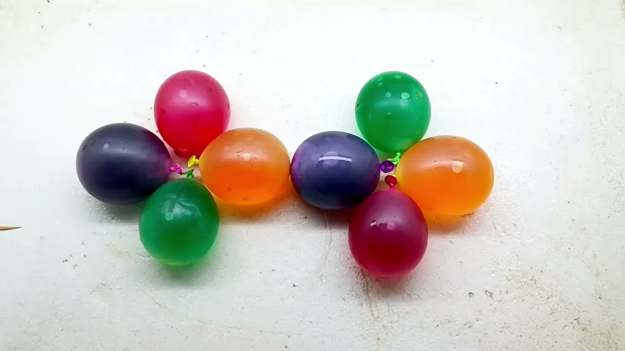 Popping Colorful Water Balloons | ASMR for Stress Relief💬 ترکیدن بادکنک‌های رنگی | ASMR 