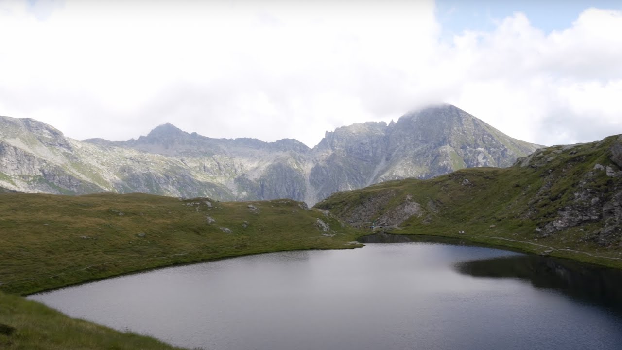 TREKKING AI LAGHI DI PALASINAZ - VAL D'AYAS