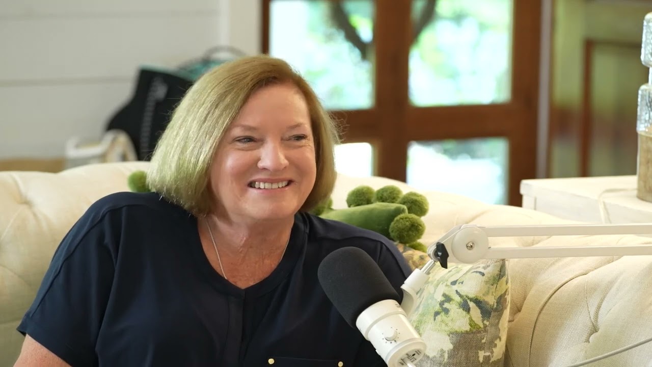 COUNTRY MUSIC STAR RILEY GREEN'S MOMMA KAREN ON THE @Got It From My Momma Podcast