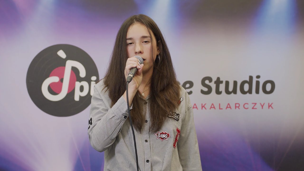 Scena Śpiewającego Studia - Zosia Biega 