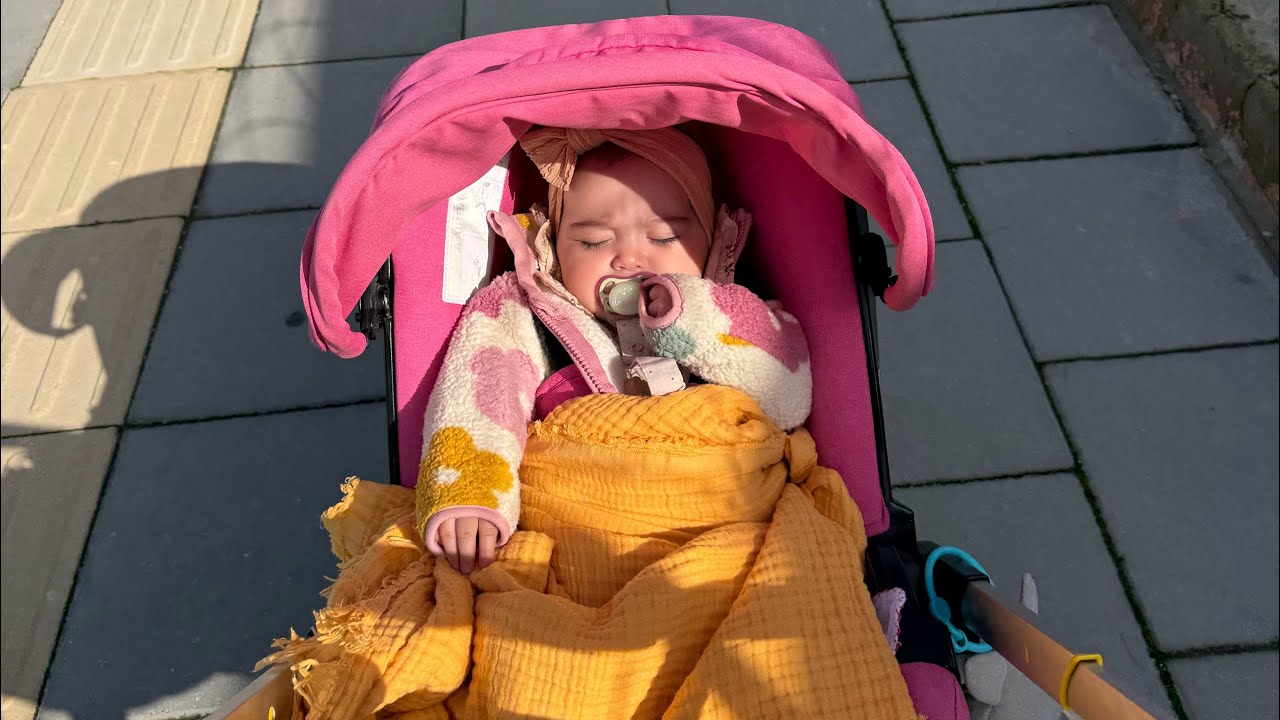 6 aylık bebeğimle bir yarım günümüz ek gıda günlükleri #ekgıda #annebebek #mom #momlife #newborn 