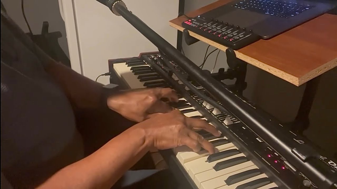 Viscount legend one 61 organ playing